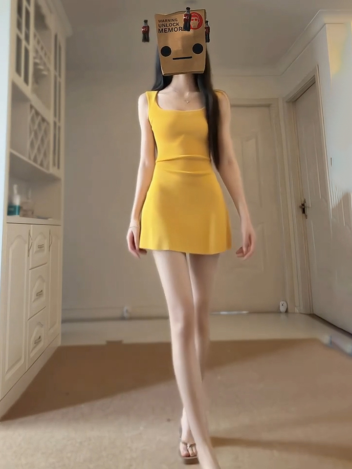 已到貨 純欲風氣質修身顯瘦美式甜辣設計感露腰無袖針織女夏季