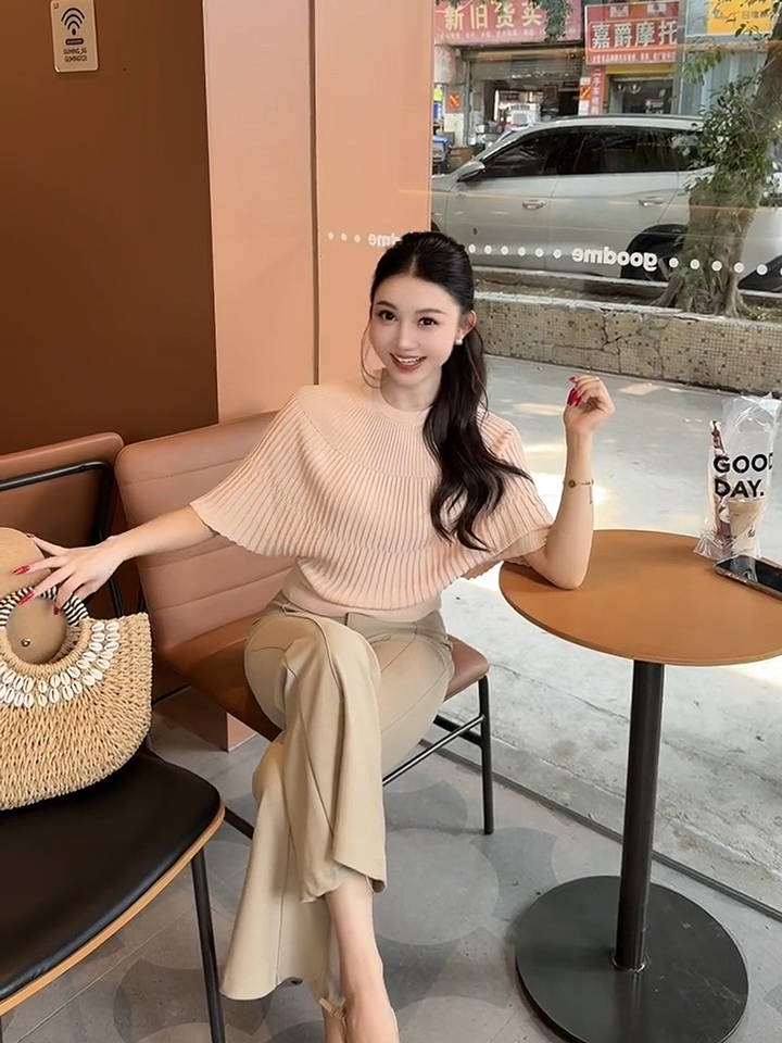 已到貨 李慧一夏季高端韓系氣質時尚顯瘦遮肉百褶純色冰感上衣