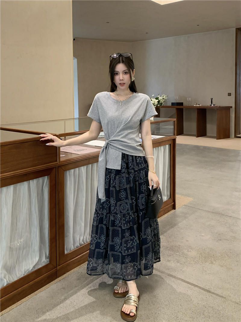 RY868# 实拍~大码女装设计感交叉收腰显瘦短袖T恤度假风印花半身长裙套...