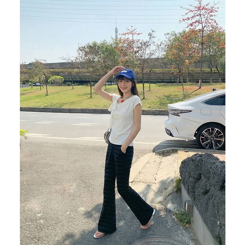 實拍實價#正肩短袖t恤女2026春季新款小眾蝴蝶結露肩斜肩短款上衣