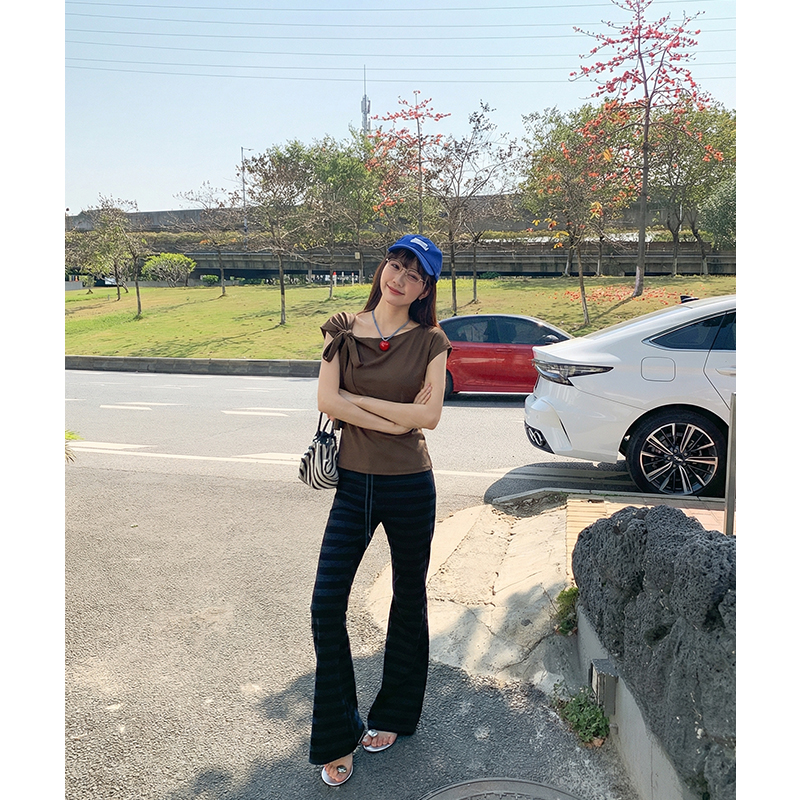 實拍實價#正肩短袖t恤女2026春季新款小眾蝴蝶結露肩斜肩短款上衣