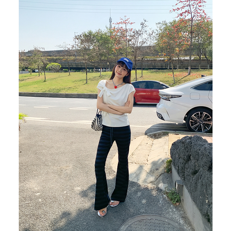 實拍實價#正肩短袖t恤女2026春季新款小眾蝴蝶結露肩斜肩短款上衣