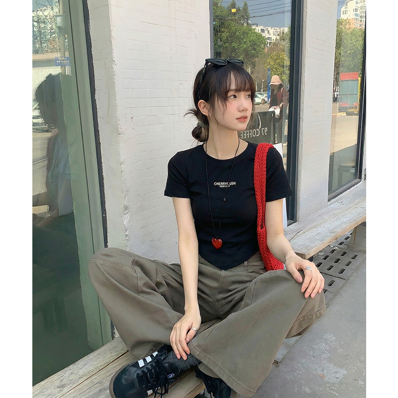 實拍實價#短袖t恤女春2026新款獨特洋氣小衫正肩半袖上衣潮