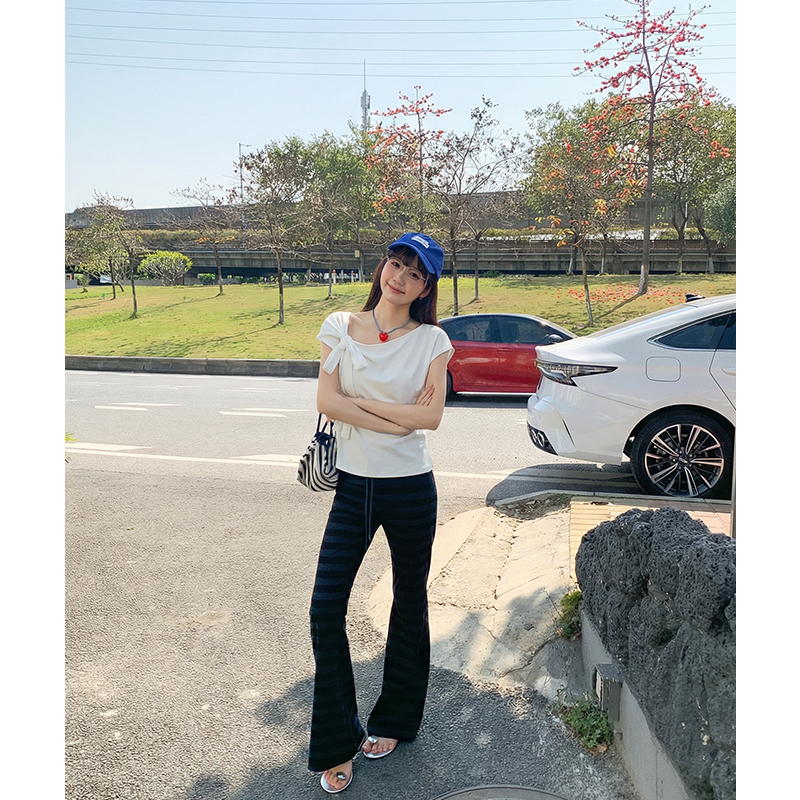 實拍實價#正肩短袖t恤女2026春季新款小眾蝴蝶結露肩斜肩短款上衣