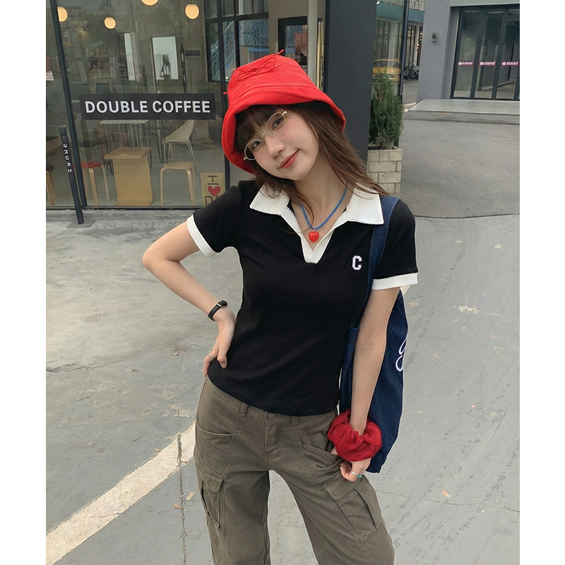 實拍實價#撞色polo領t恤女短袖夏季鎖骨別致v領短款上衣體恤