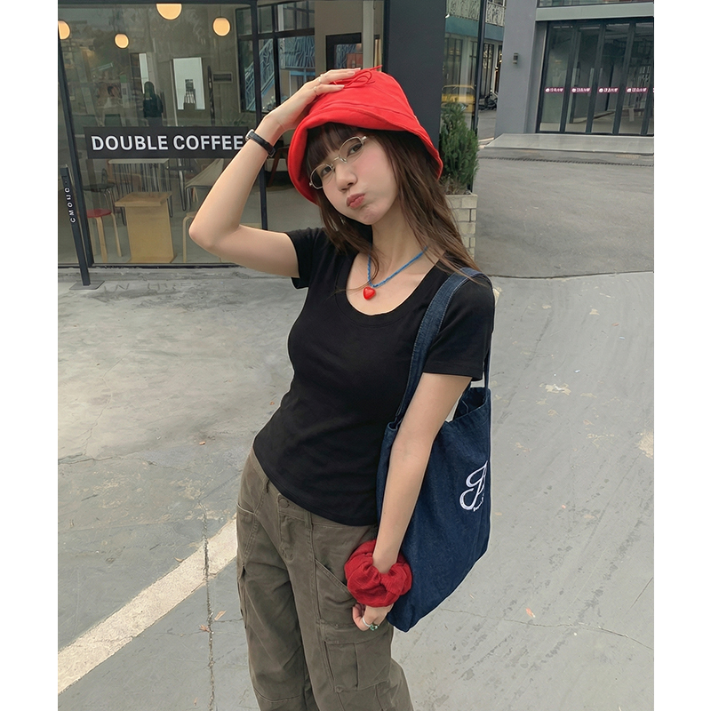 實拍實價白色u領純棉正肩短袖t恤女夏短款緊身修身顯瘦休閑百搭