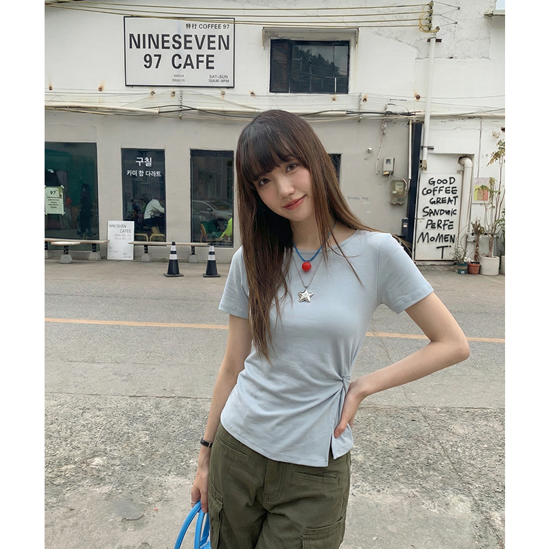 實拍實價#豆綠色不規則扭結正肩短袖t恤女夏季休閑百搭修身短款