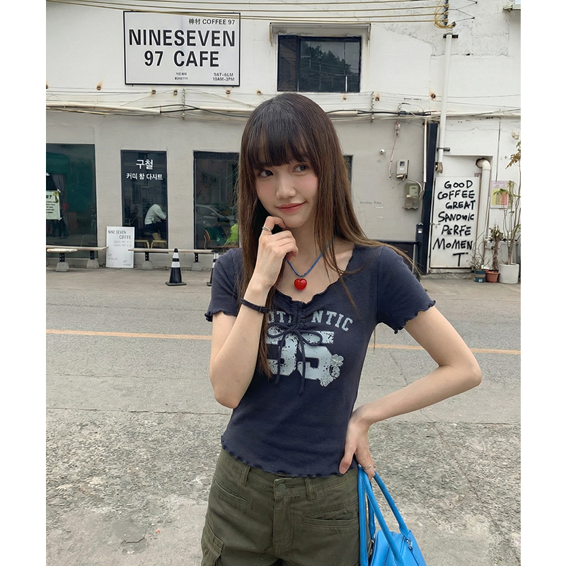 實拍實價#灰色花朵字母印花u領系帶木耳邊短袖t恤女夏季修身短款