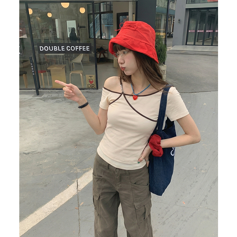 實拍實價#杏色假兩件吊帶斜肩短袖t恤女夏季設計感收腰短款體恤