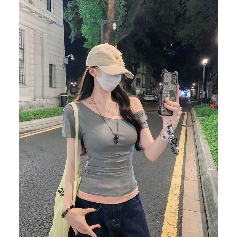 實拍實價#斜肩短袖t恤女2025夏顯瘦修身美式辣妹單肩露肩灰色上衣