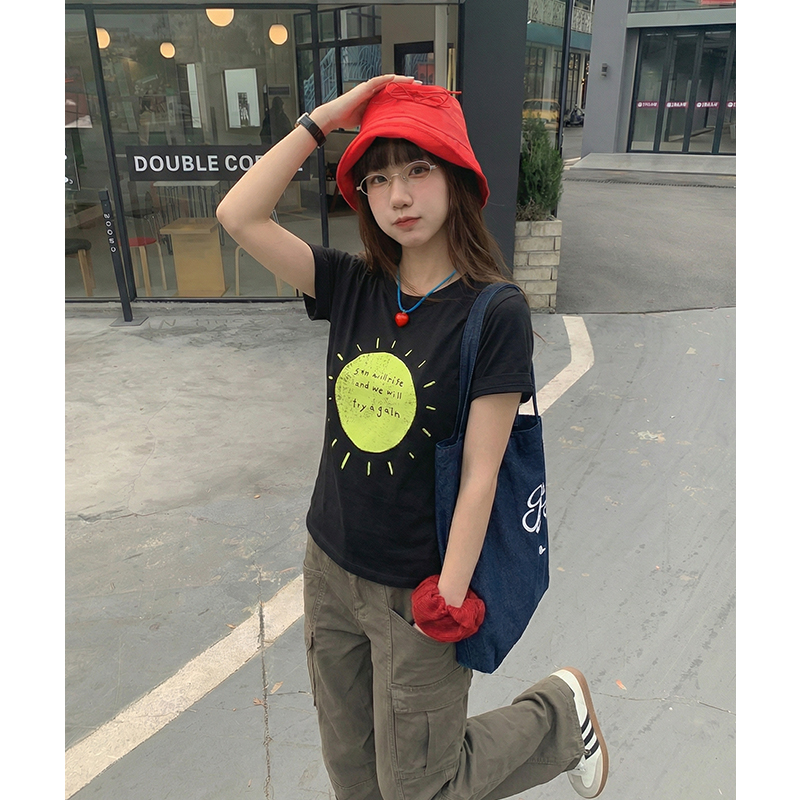 實拍實價#歐貨正肩寬松女t恤短袖夏季2026新款印花顯瘦上衣女