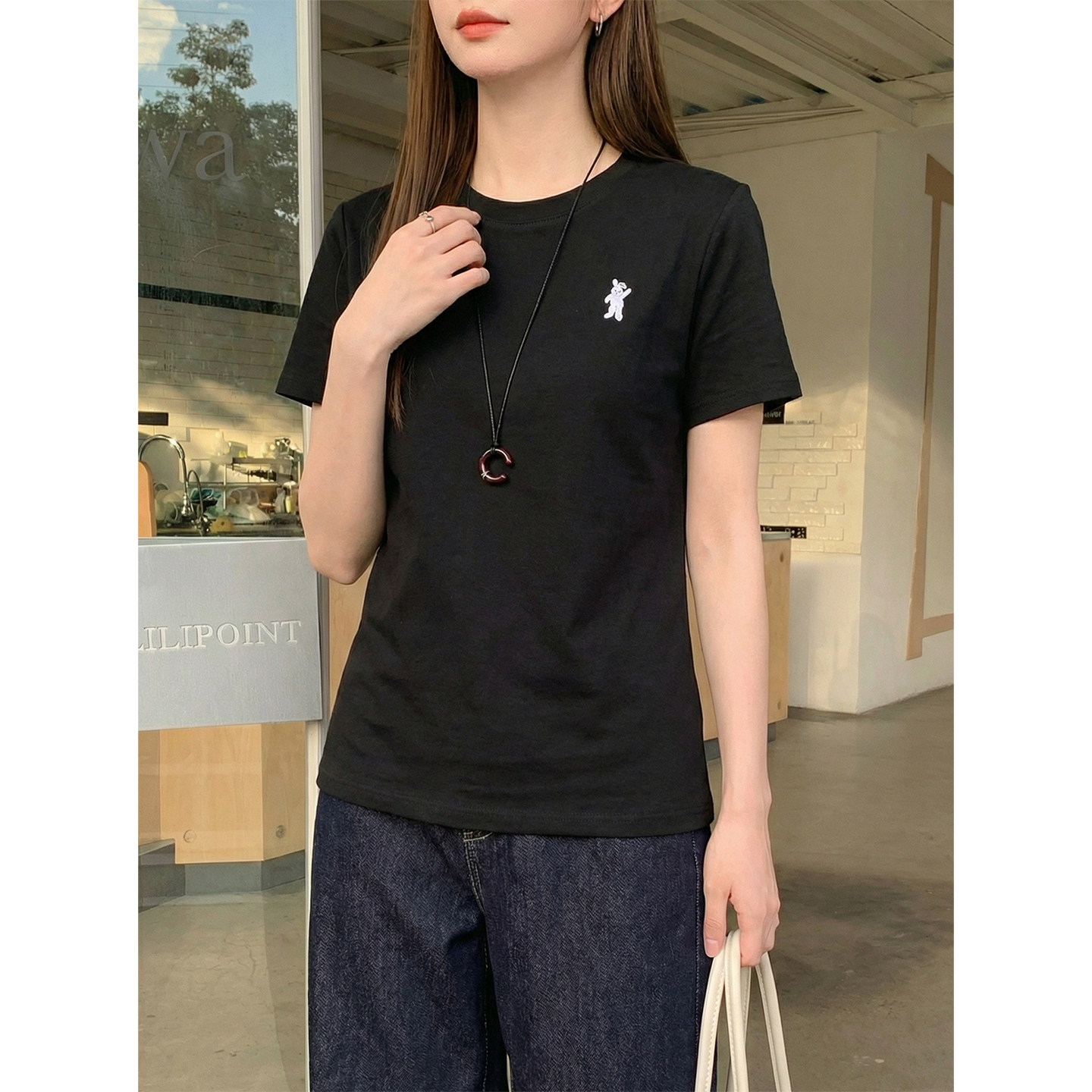 實拍實價紅色刺繡短袖t恤女夏2026新款半袖體恤休閑寬松百搭上衣
