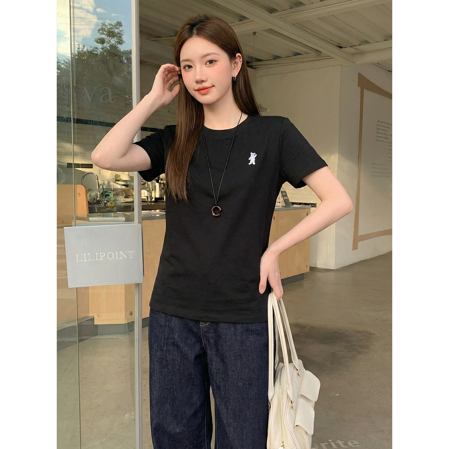 實拍實價紅色刺繡短袖t恤女夏2026新款半袖體恤休閑寬松百搭上衣