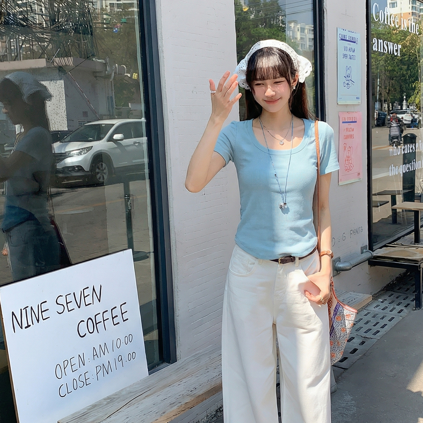 實拍實價方領短袖t恤女ins夏季半袖體恤法式露鎖骨短款上衣
