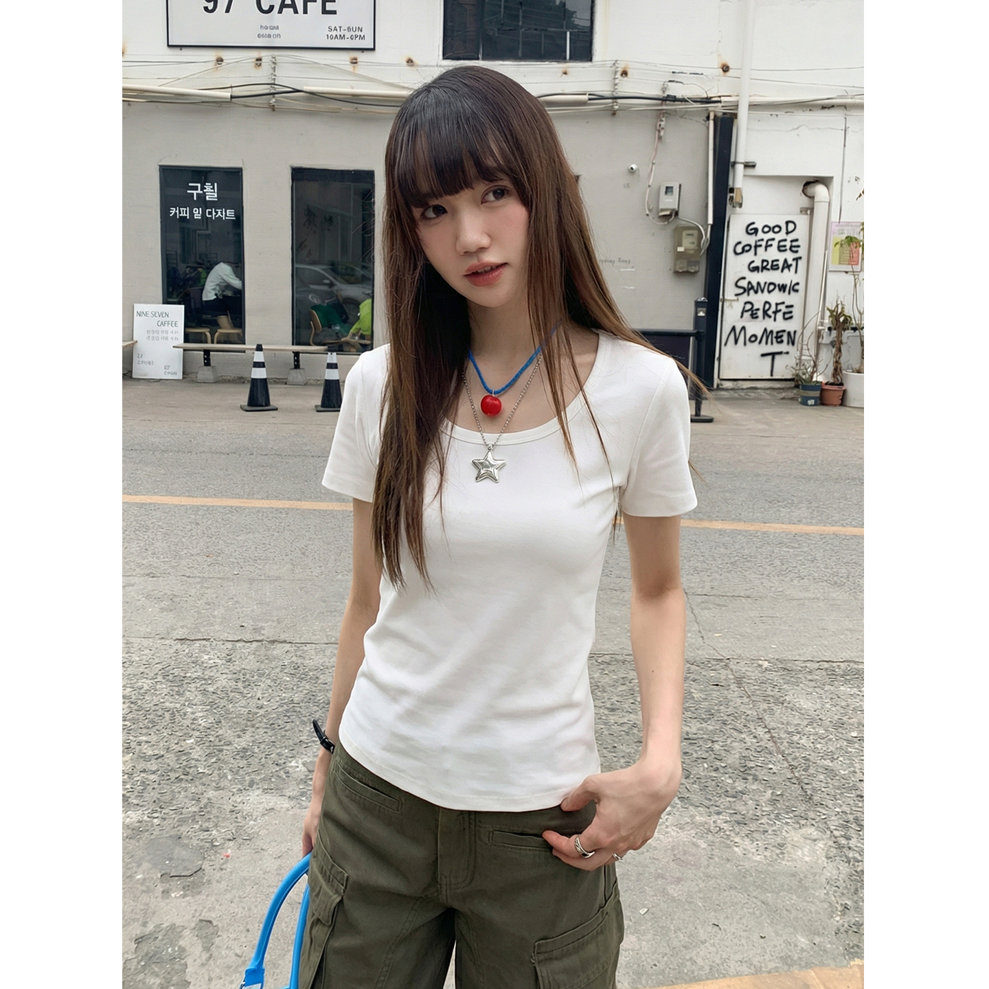 實拍實價蕾絲拼接露背圓領T恤女短袖2026新款設計感后背鏤空上衣
