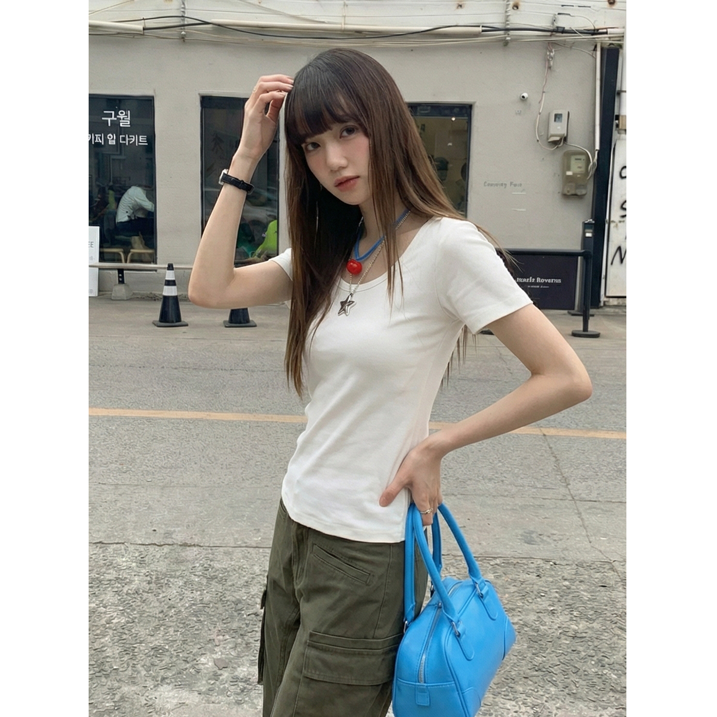 實拍實價蕾絲拼接露背圓領T恤女短袖2026新款設計感后背鏤空上衣