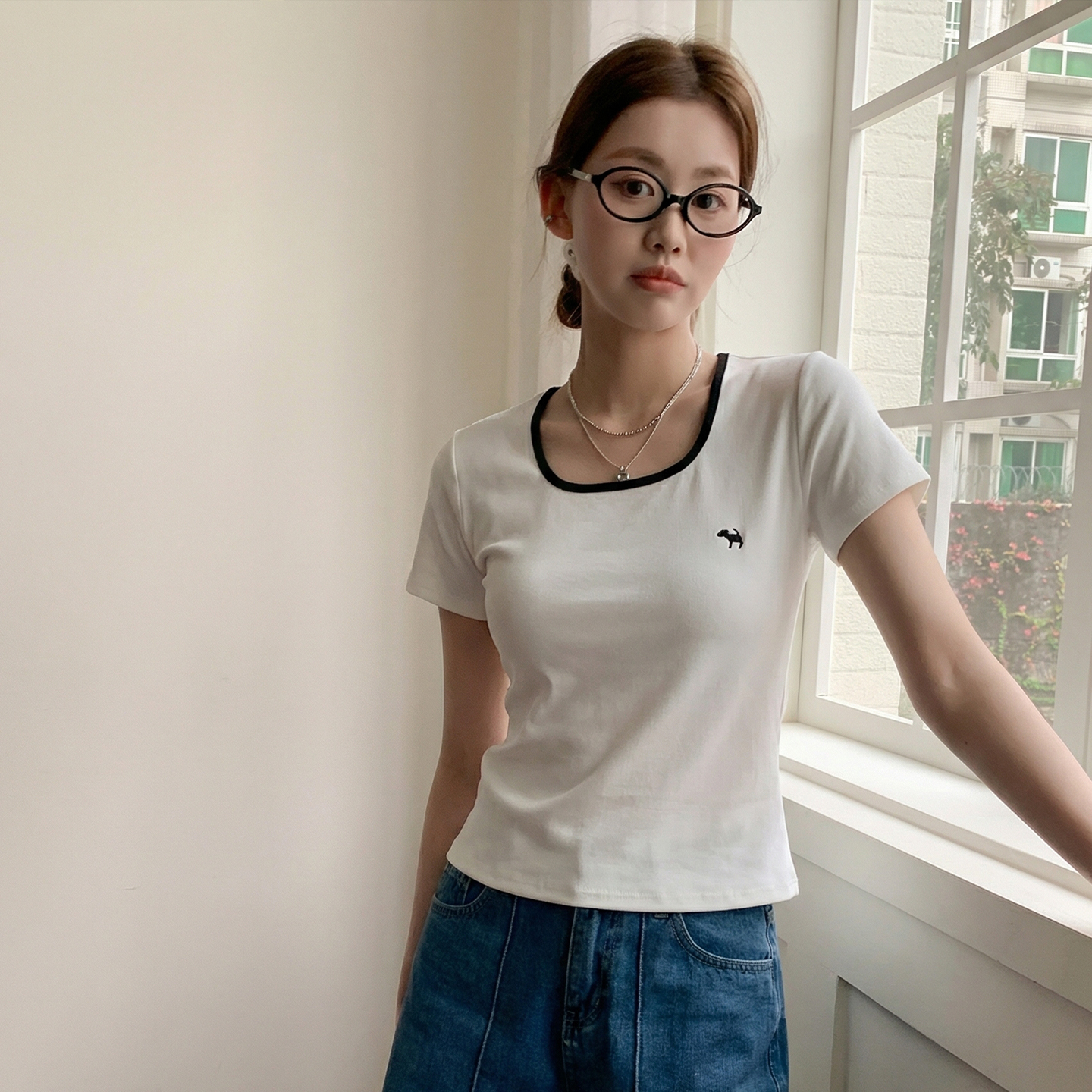 實拍實價#撞色拼接方領正肩t恤女新款夏季刺繡寬松顯瘦上衣體恤