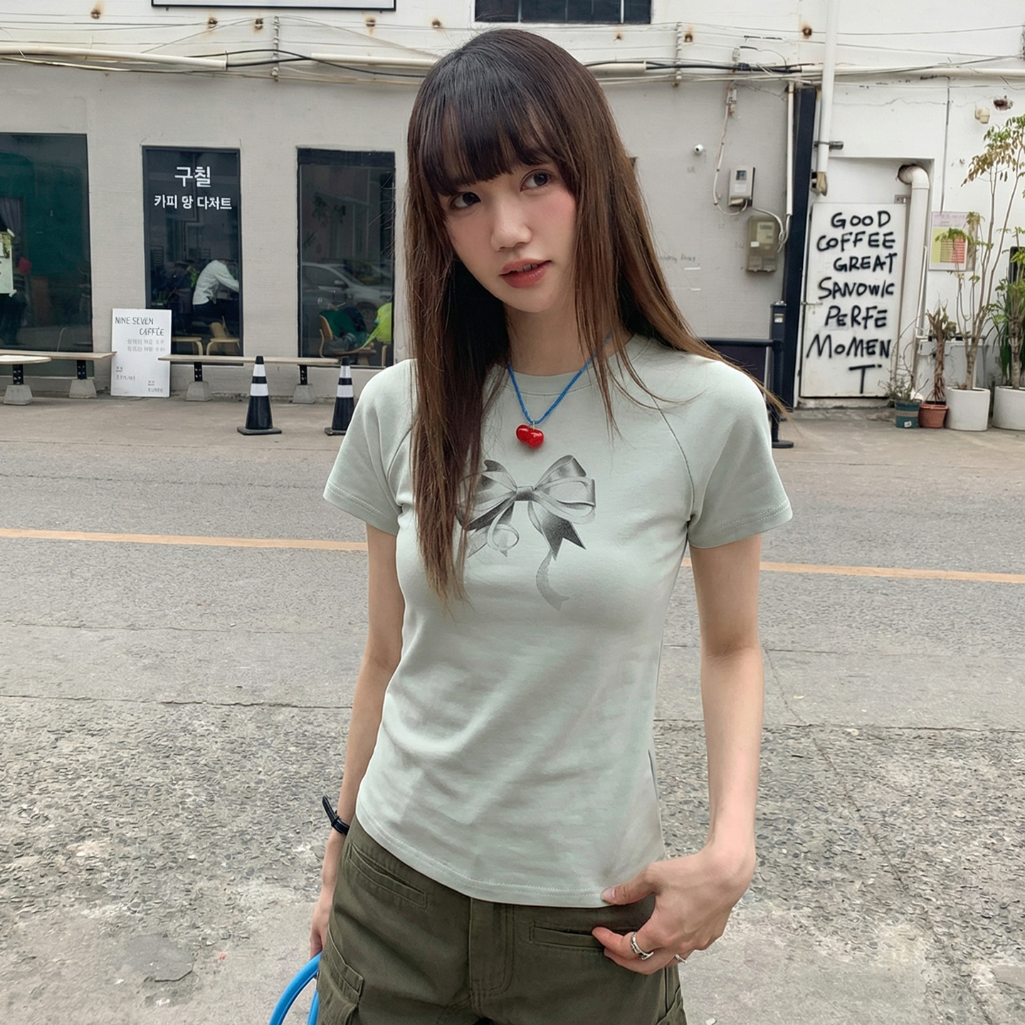 實拍實價#印花短袖t恤女夏2026新款設計感小眾圓領緊身短款上衣潮