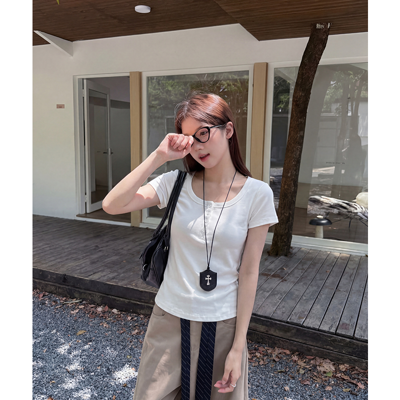 實拍實價#u領正肩短袖t恤女夏2026新款純色修身短款上衣半袖體恤