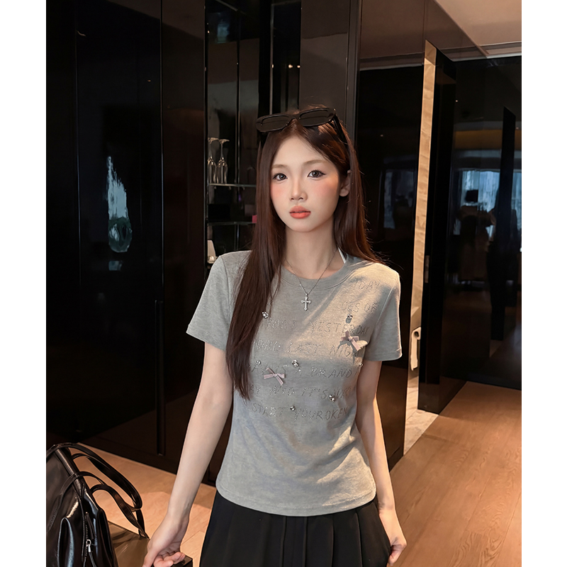 蝴蝶結鑲鉆純棉正肩短袖t恤女2026年夏季洋氣別致上衣修身顯瘦