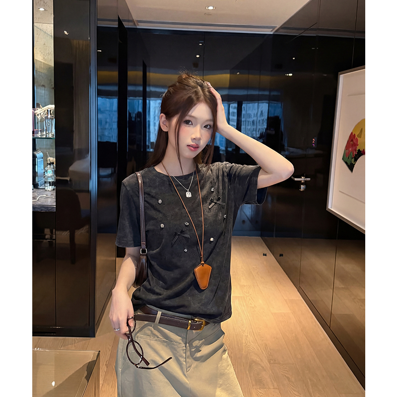 蝴蝶結鑲鉆純棉正肩短袖t恤女2026年夏季洋氣別致上衣修身顯瘦