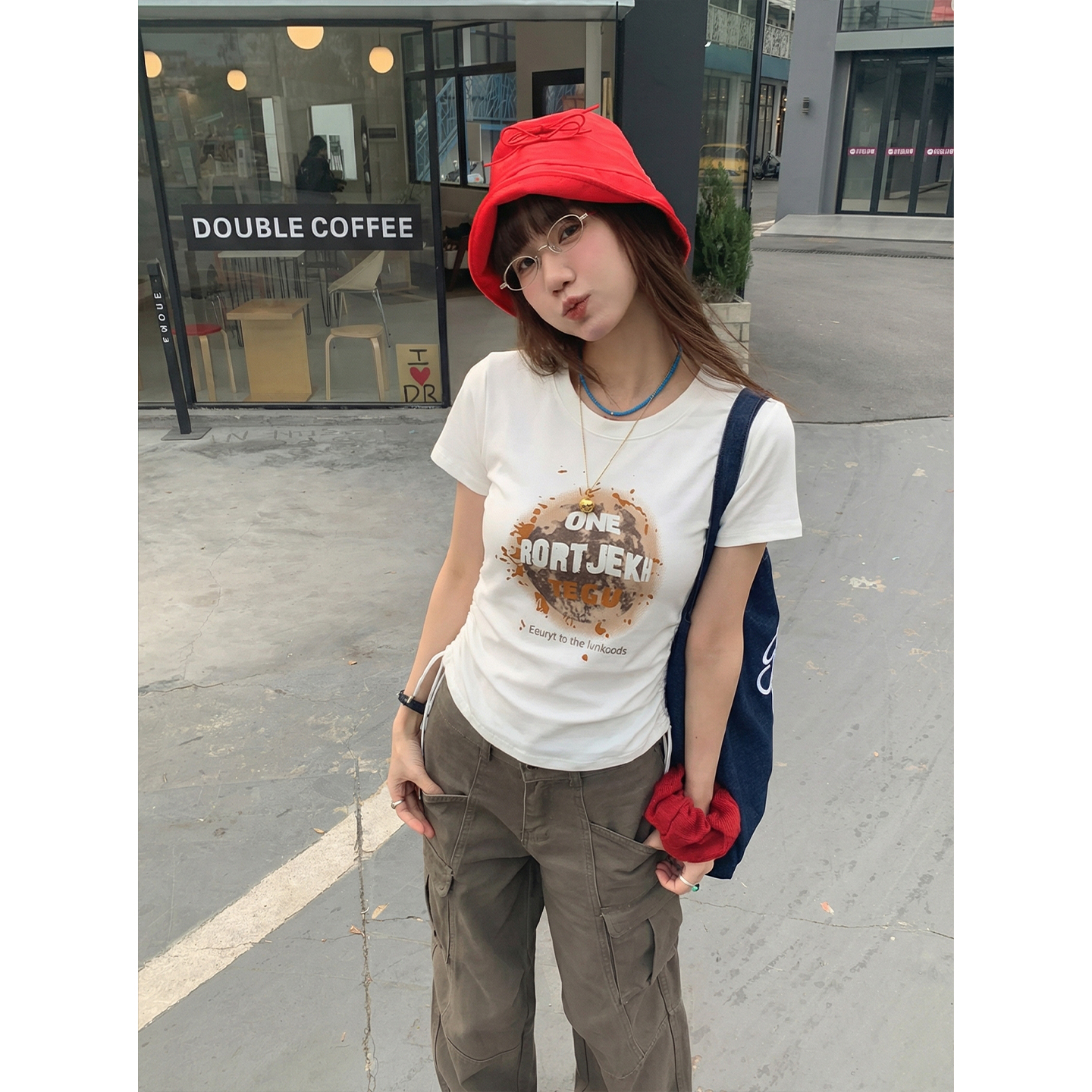 實價實拍#白色正肩短袖t恤女夏季2026新款印花獨特別致設計感抽繩