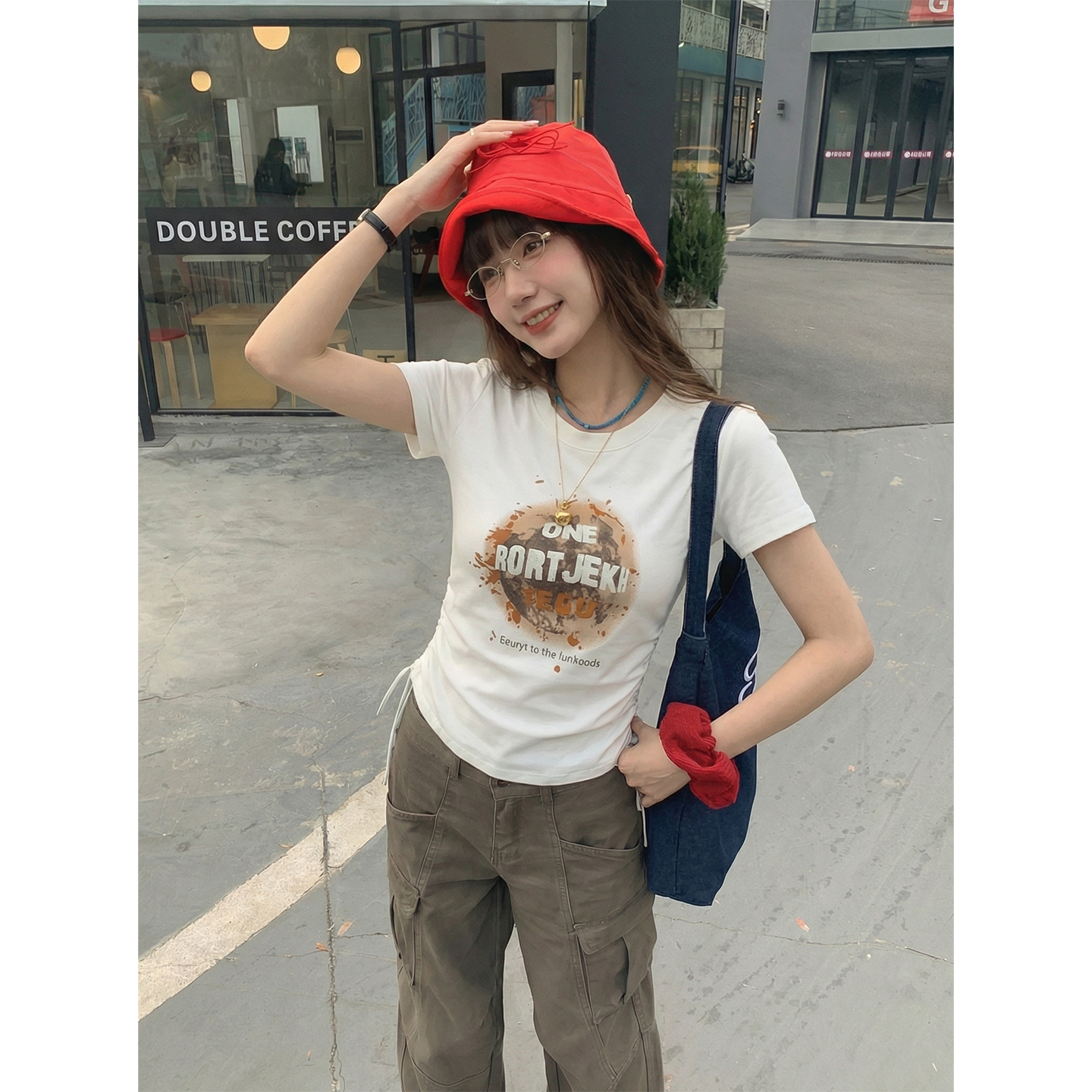 實價實拍#白色正肩短袖t恤女夏季2026新款印花獨特別致設計感抽繩