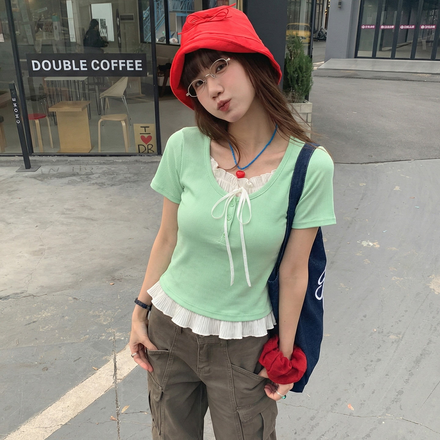 實拍實價假兩件短袖t恤女2026夏季新款設計感蕾絲蝴蝶結短款上衣