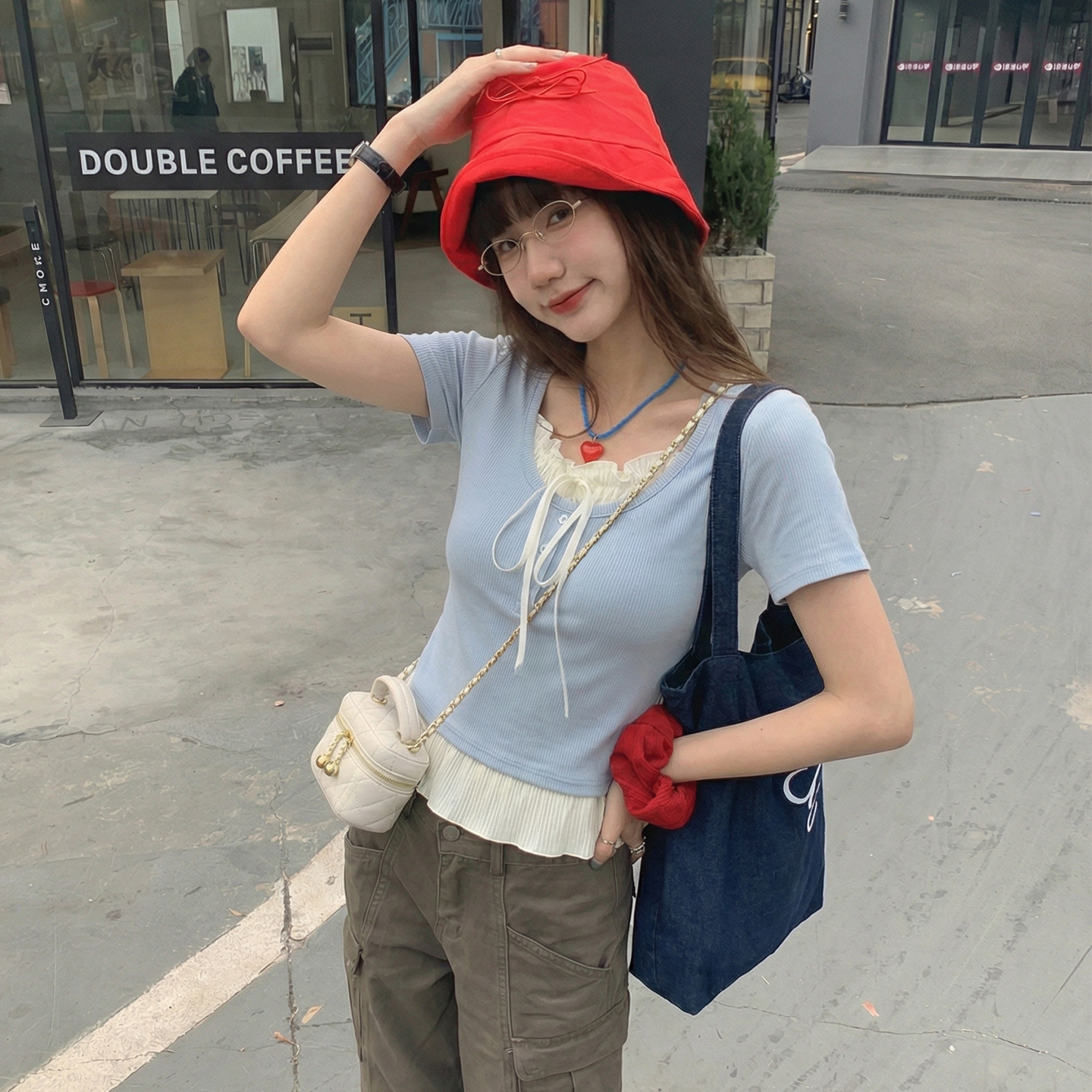 實拍實價假兩件短袖t恤女2026夏季新款設計感蕾絲蝴蝶結短款上衣