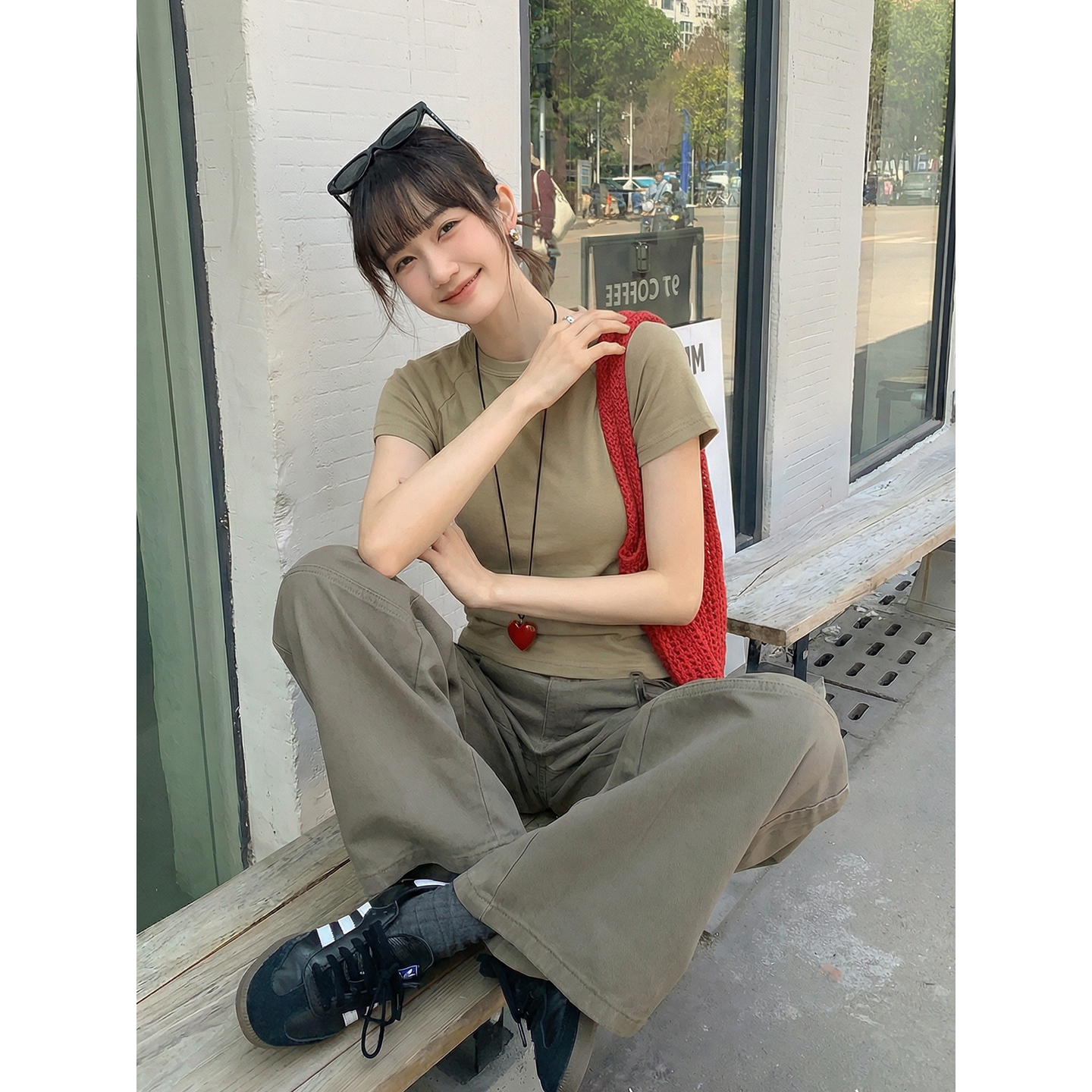 實拍實價#美式黑色純棉短袖t恤女2026小眾辣妹高腰短款上衣女半袖