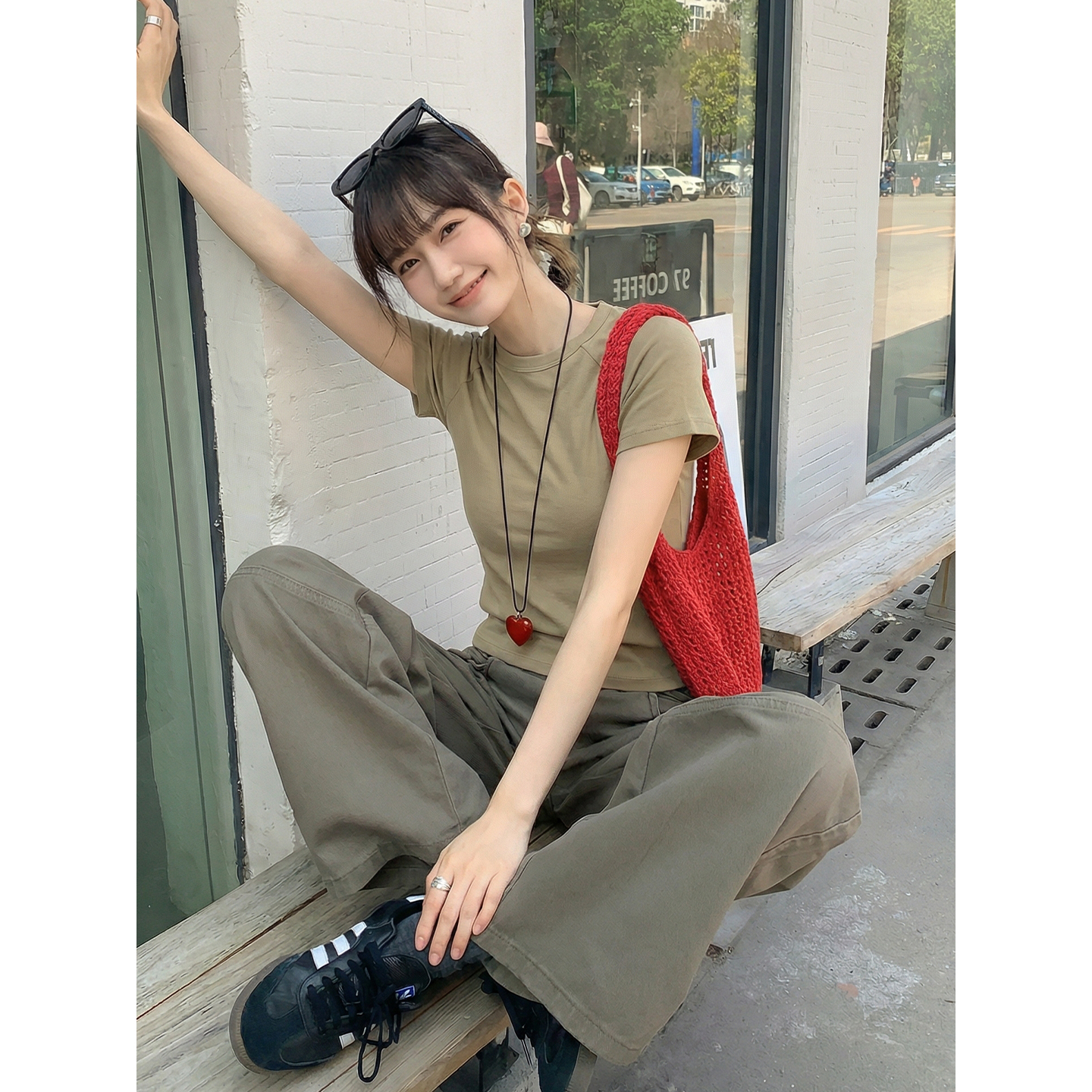 實拍實價#美式黑色純棉短袖t恤女2026小眾辣妹高腰短款上衣女半袖