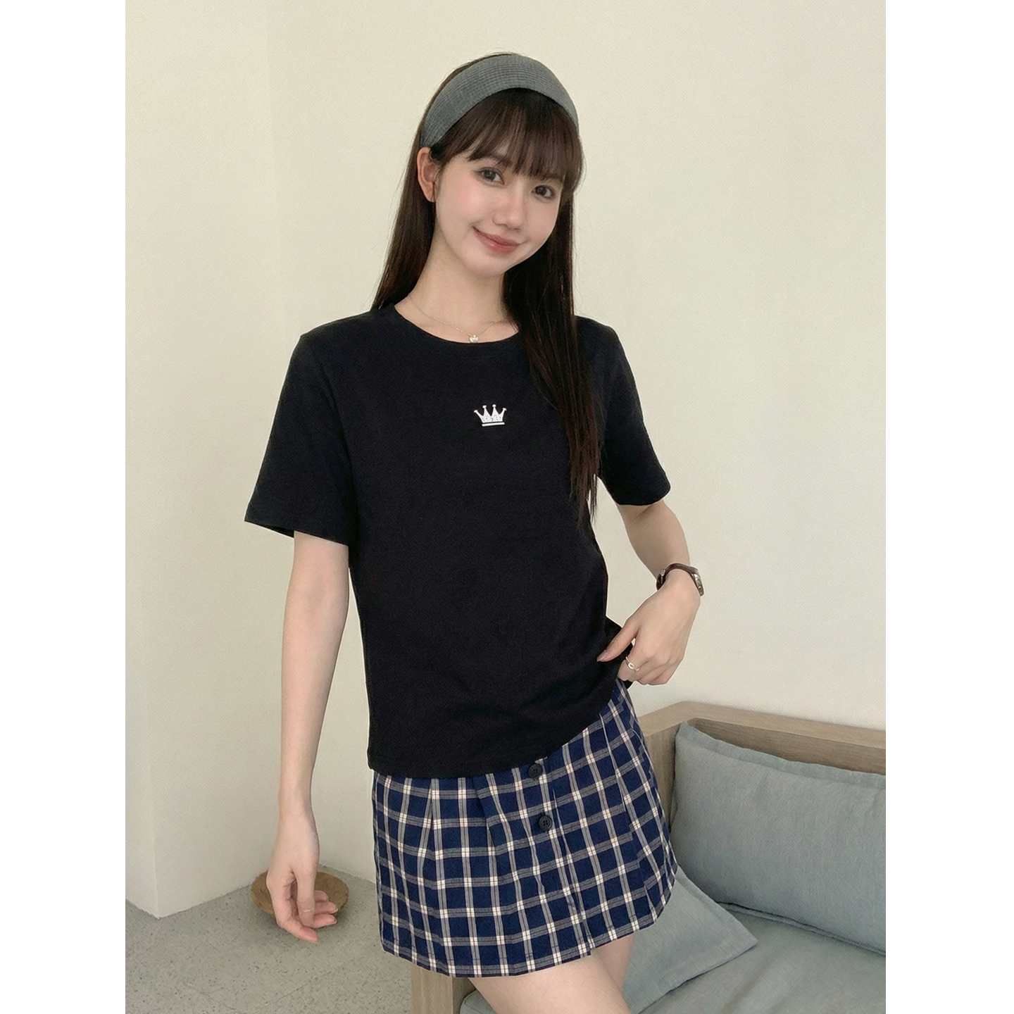 實拍實價正肩t恤女短袖夏季2026新款圓領設計感刺繡修身顯瘦上衣