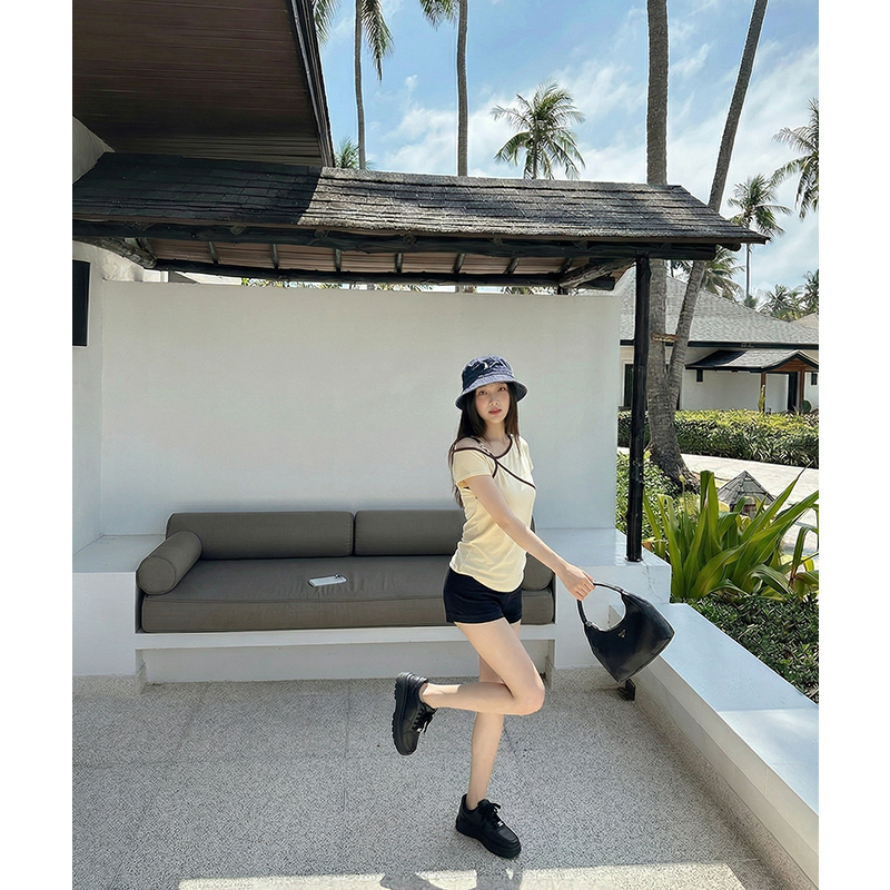AI實價#杏色假兩件吊帶斜肩短袖t恤女夏季設計感收腰短款體恤