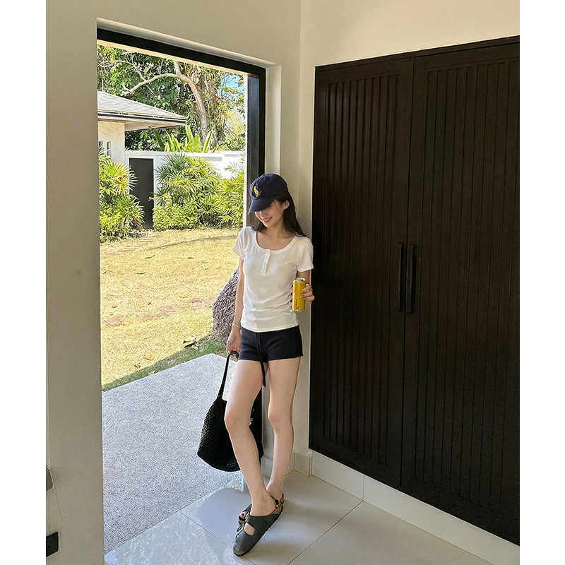 AI實價#u領正肩短袖t恤女夏2026新款純色修身短款上衣半袖體恤