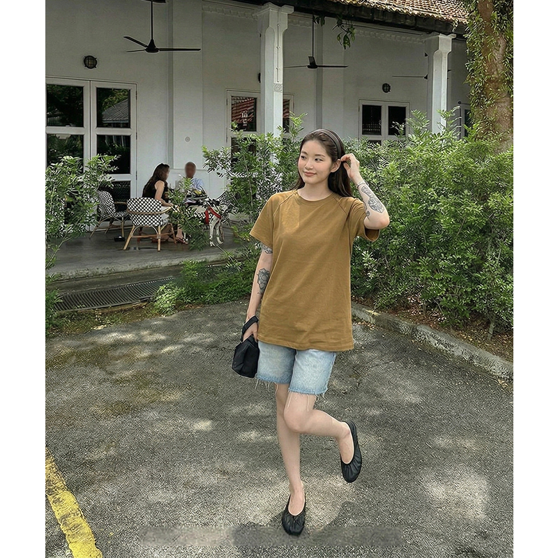 AI實價#t恤女修身短款夏季設計感小眾撞色字母印花半袖上衣