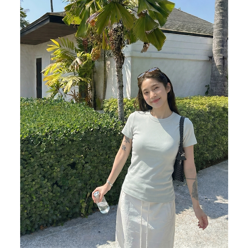 AI實價#簡約氣質純棉短袖t恤女2026夏新款純色圓領穿搭顯瘦上衣