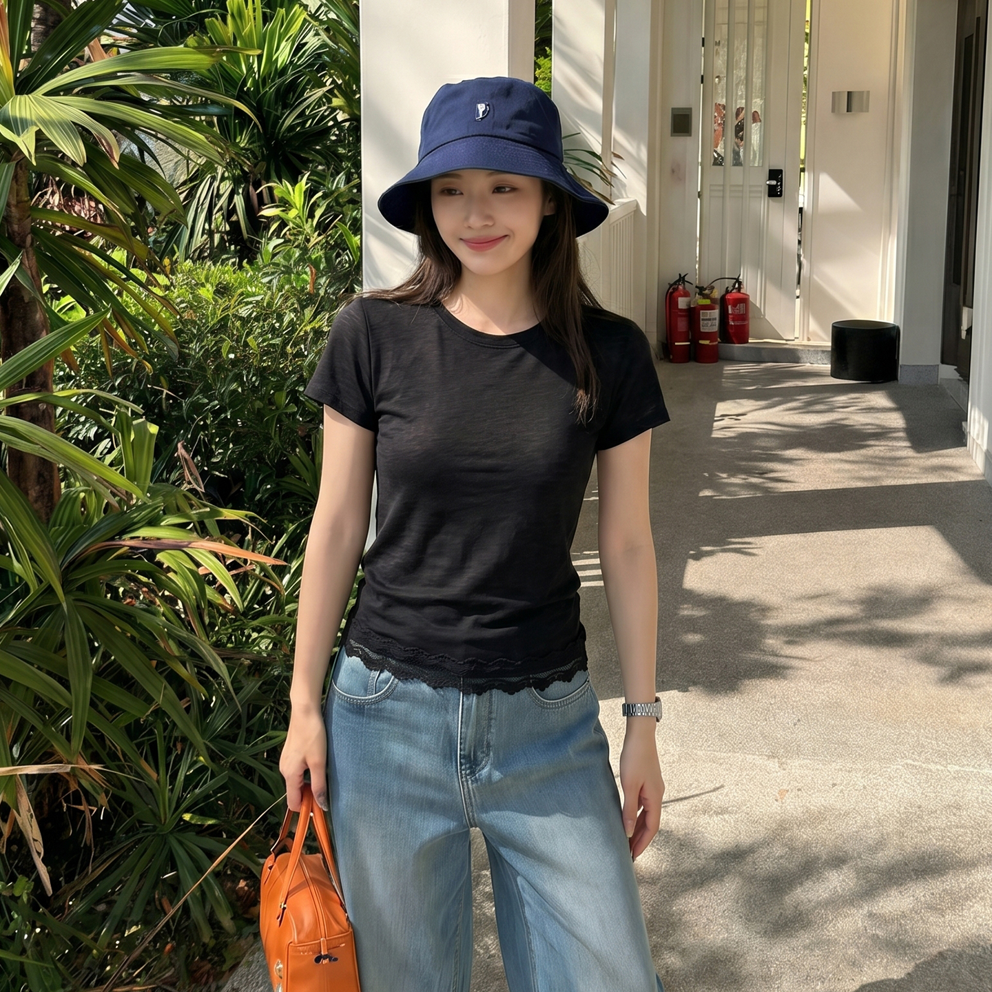 AI實價#蕾絲花邊短袖t恤女春2026新款設計感小眾寬松薄款上衣