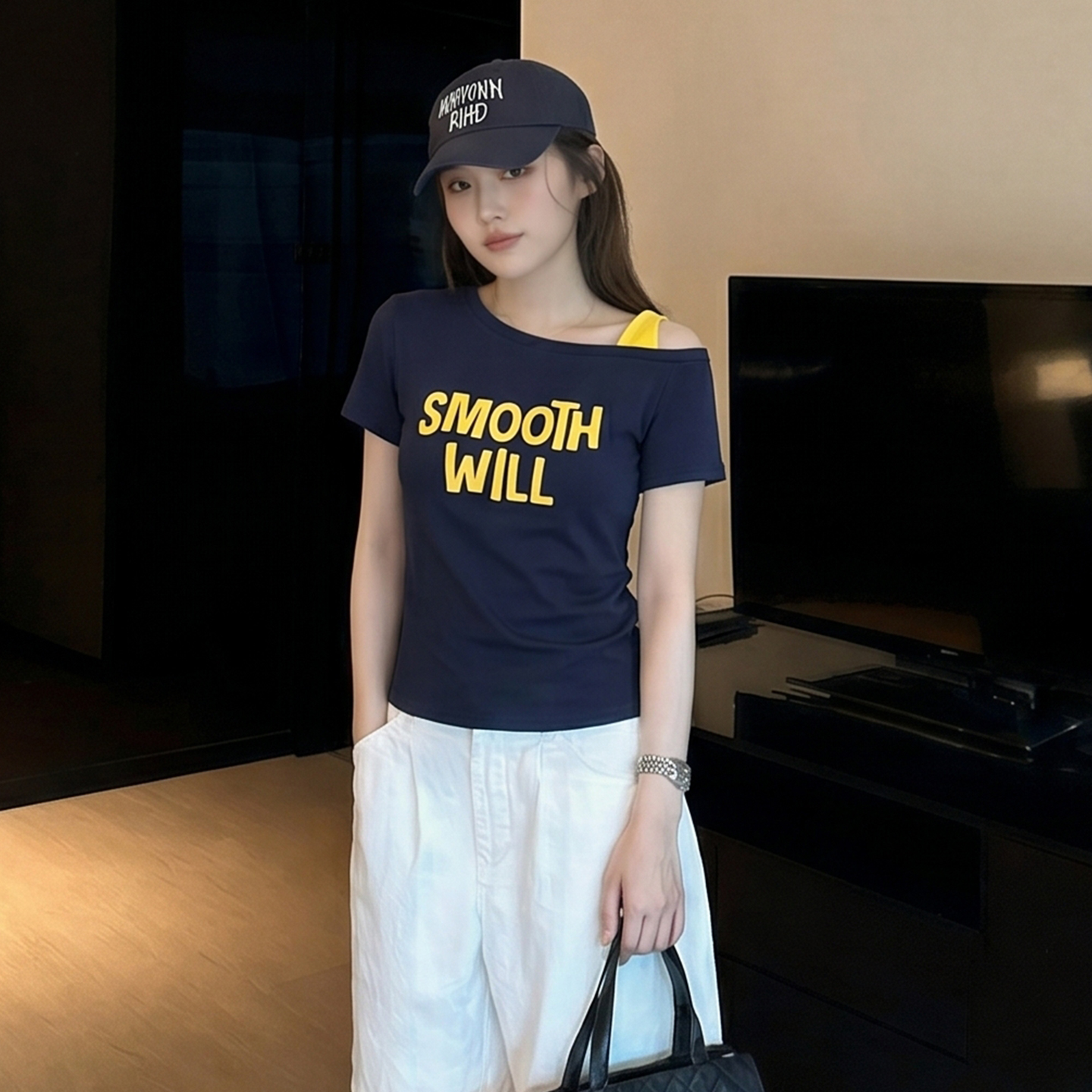 AI實價#短袖t恤女夏季2026新款美式印花性感褶皺收腰吊帶露肩