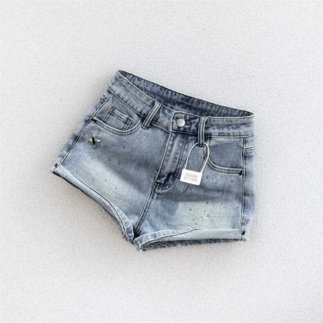超短女裝洋氣燙鉆辣妹風卷邊牛仔短褲夏裝韓版低腰闊腿褲A字熱褲