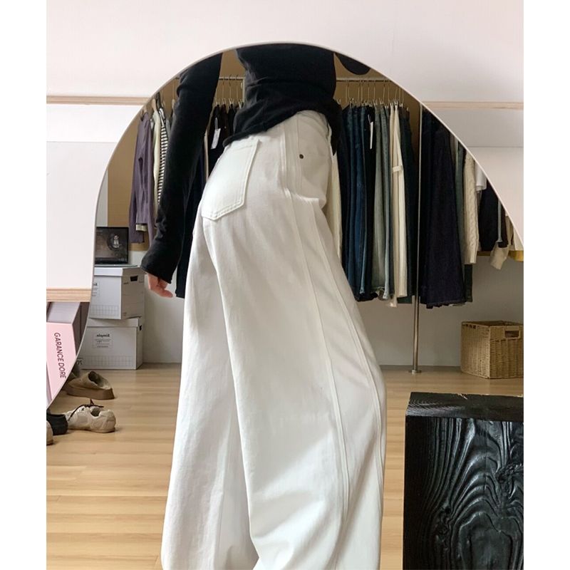 白色寬松闊腿牛仔褲女2026春夏新款小眾高腰顯瘦百搭垂感彎刀褲潮