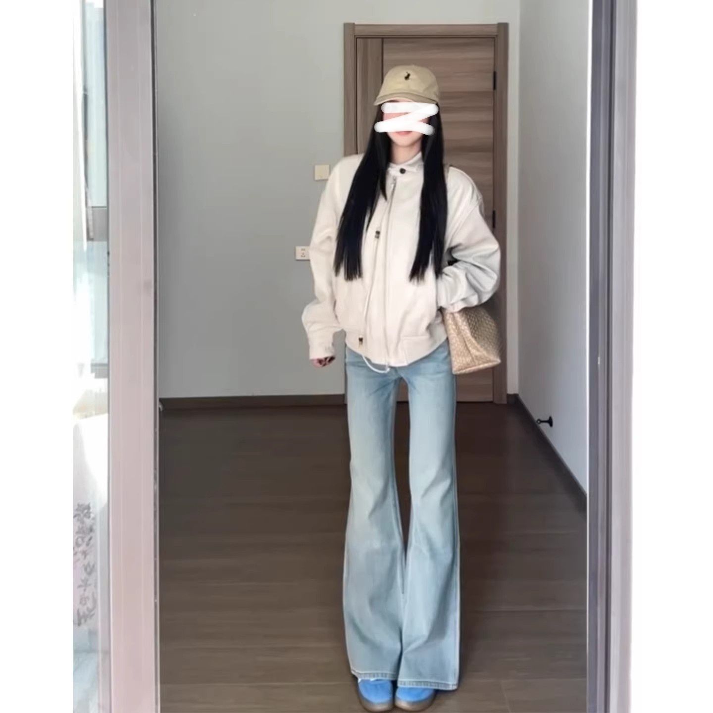 淺色微喇牛仔褲女春夏2026年新款時尚復古不貼腿修身顯瘦喇叭褲子