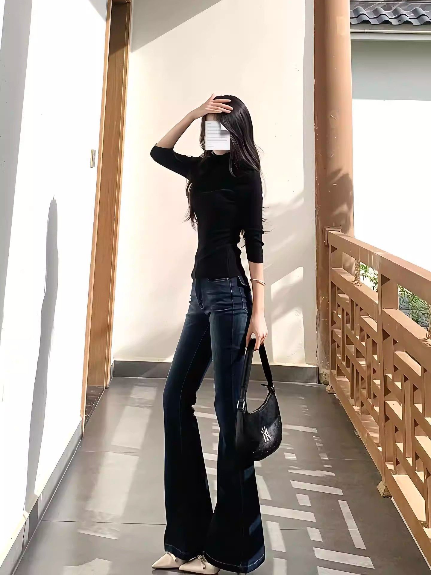 美式辣妹低腰微喇牛仔褲女2026新款V腰修身時尚顯瘦彈力喇叭褲子