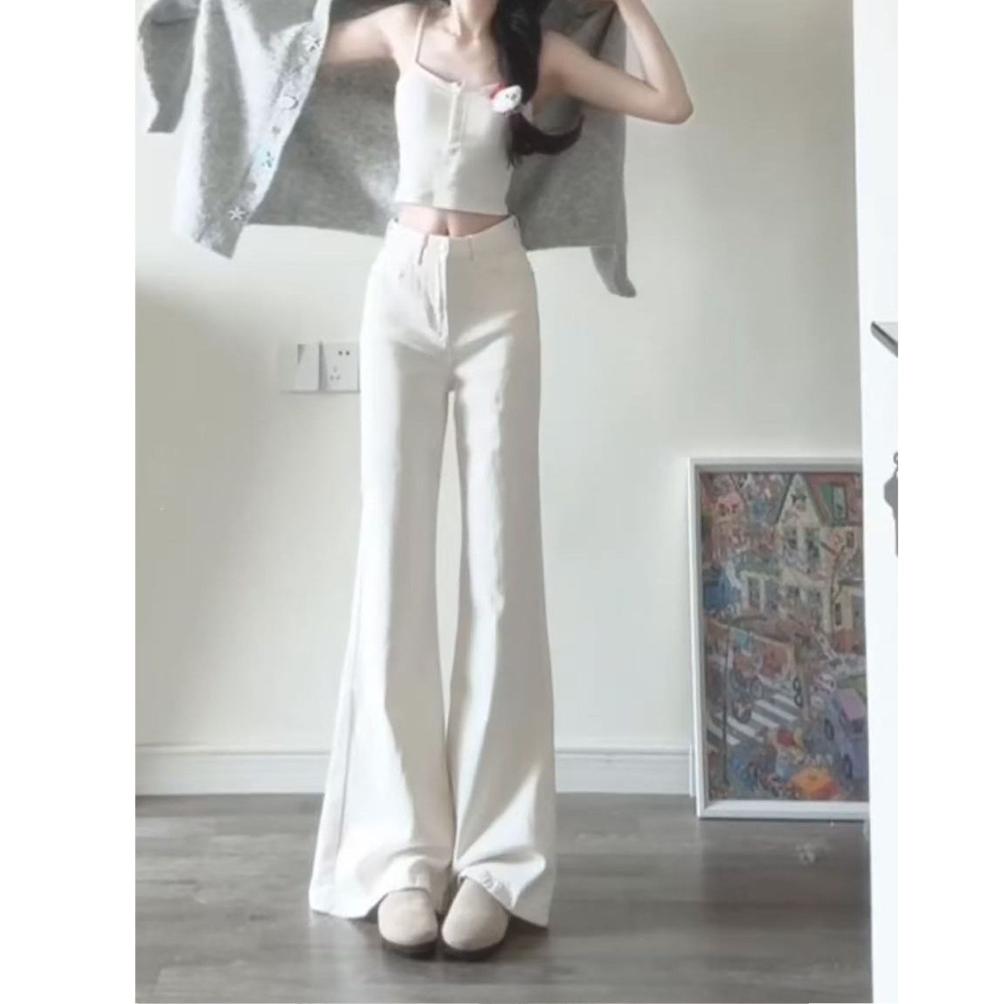 初春高個子加長白色微喇牛仔褲女春季新款高腰顯瘦不貼腿喇叭褲子