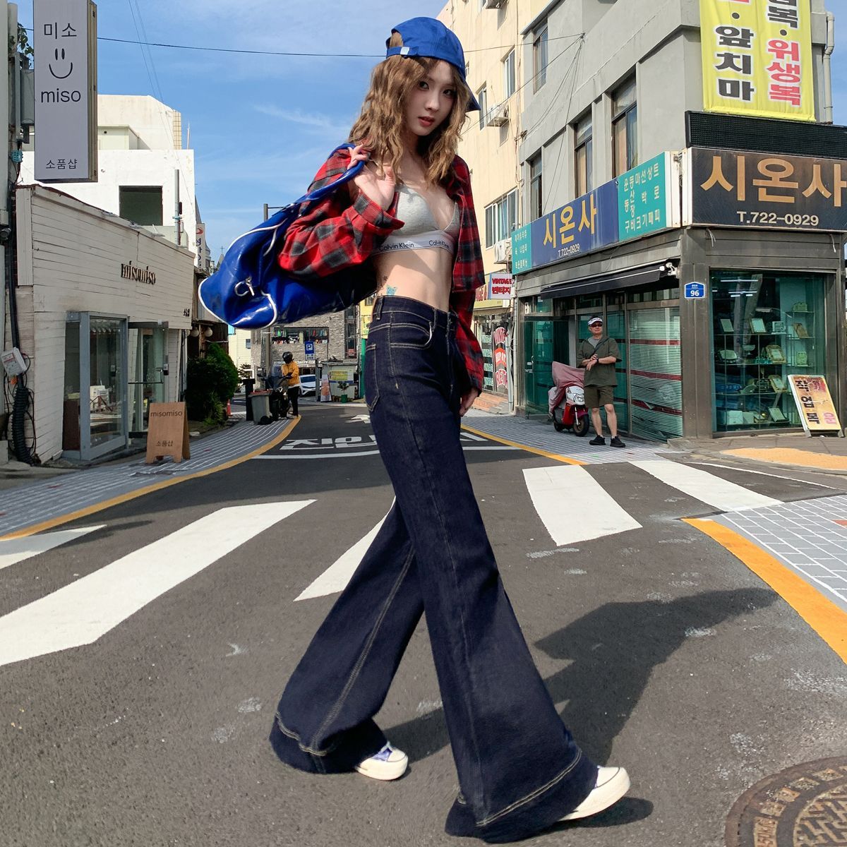 深藍色微喇牛仔褲女春季2026年新款高個子高腰顯瘦寬松微喇褲拖地