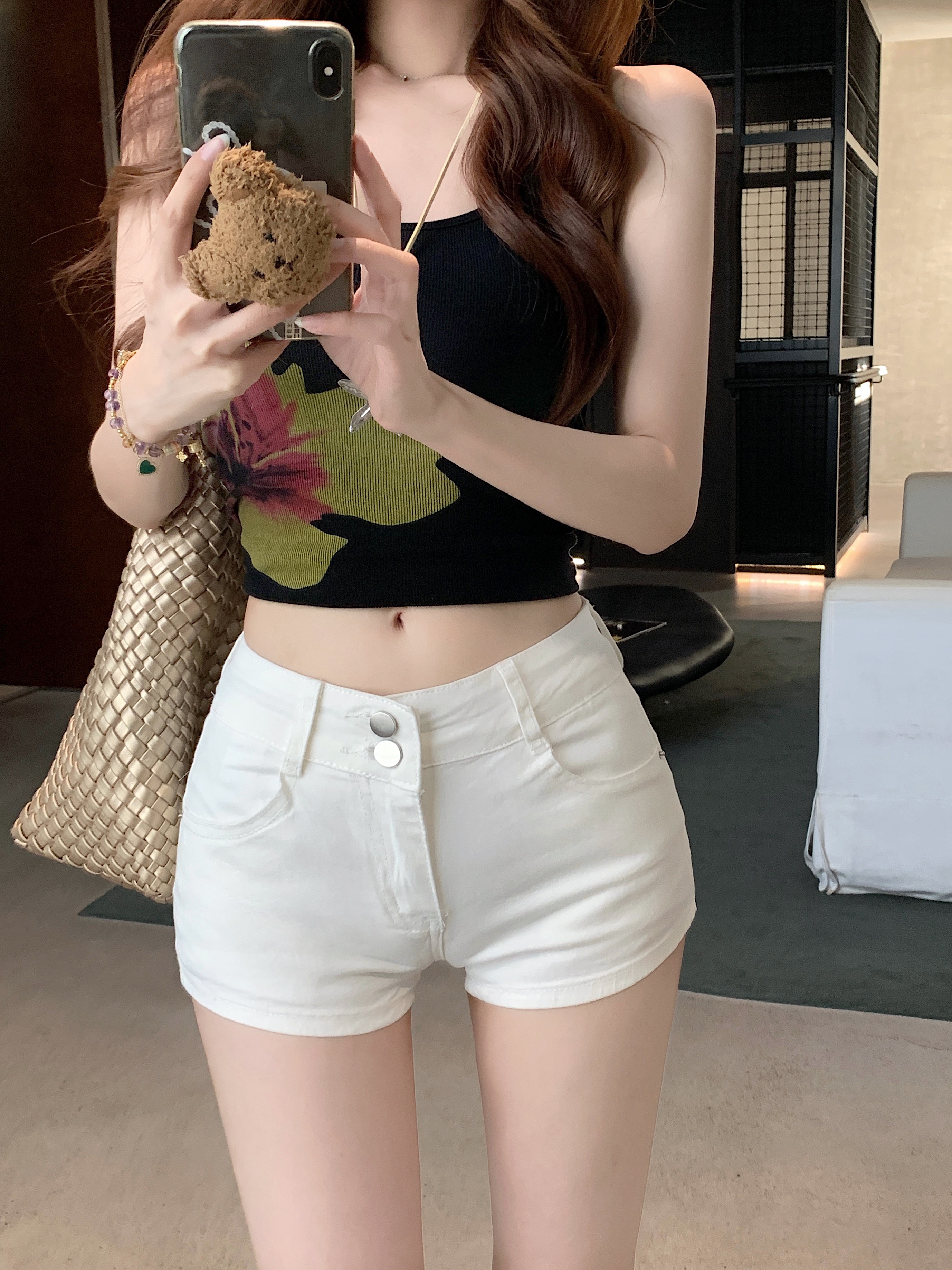實拍~高腰白色牛仔短褲女夏季辣妹超短褲休閑直筒褲性感包臀熱褲