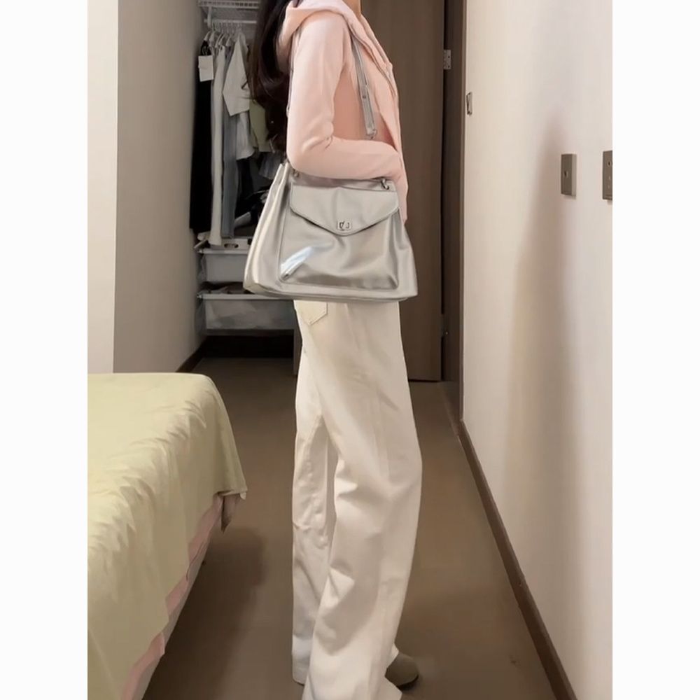 韓版白色微喇牛仔褲女2026春夏新款高腰顯瘦寬松不貼腿闊腿拖地褲
