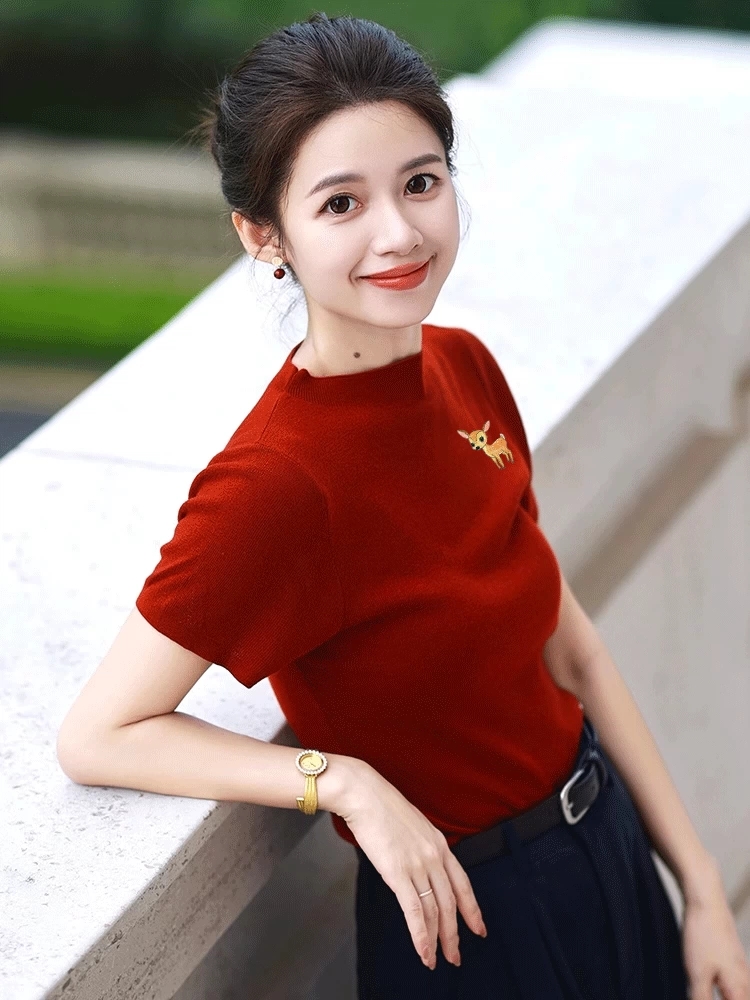 洋氣顯白紅色小鹿針織短袖t恤女2025新款夏季高級小眾不撞款上衣