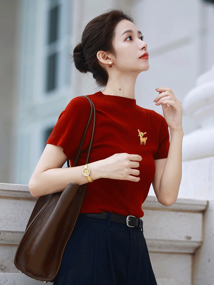 洋氣顯白紅色小鹿針織短袖t恤女2025新款夏季高級小眾不撞款上衣