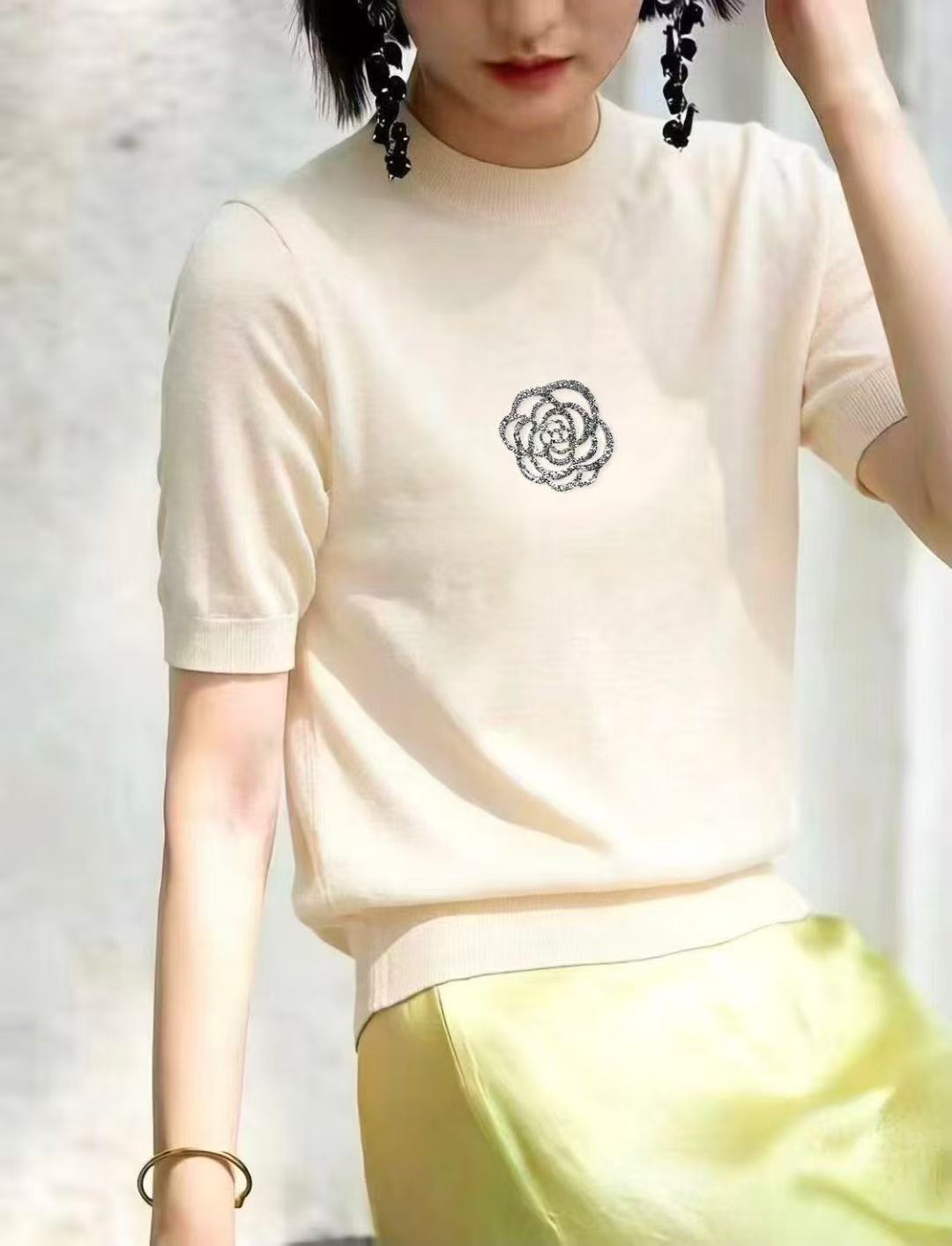 2026新款夏季山茶花曲珠圓領針織衫短袖t恤衫女上衣