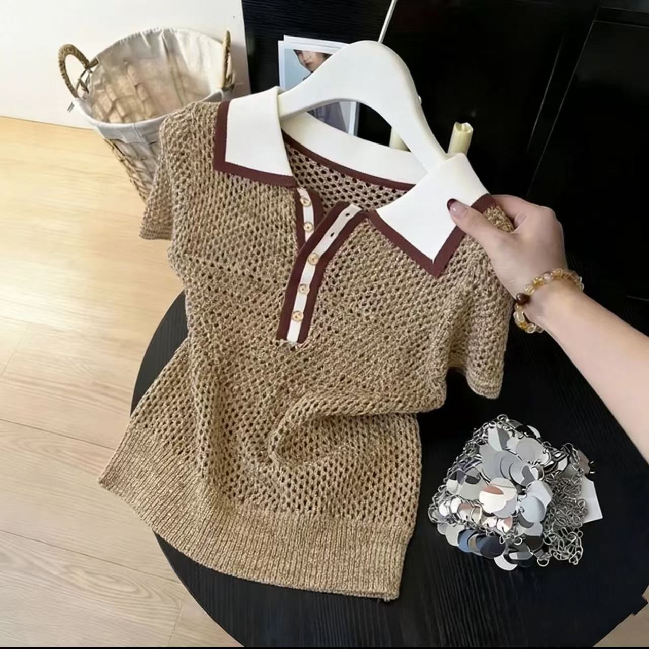 老錢風復古撞色polo領短袖針織衫女夏季薄款氣質顯瘦修身鏤空上衣